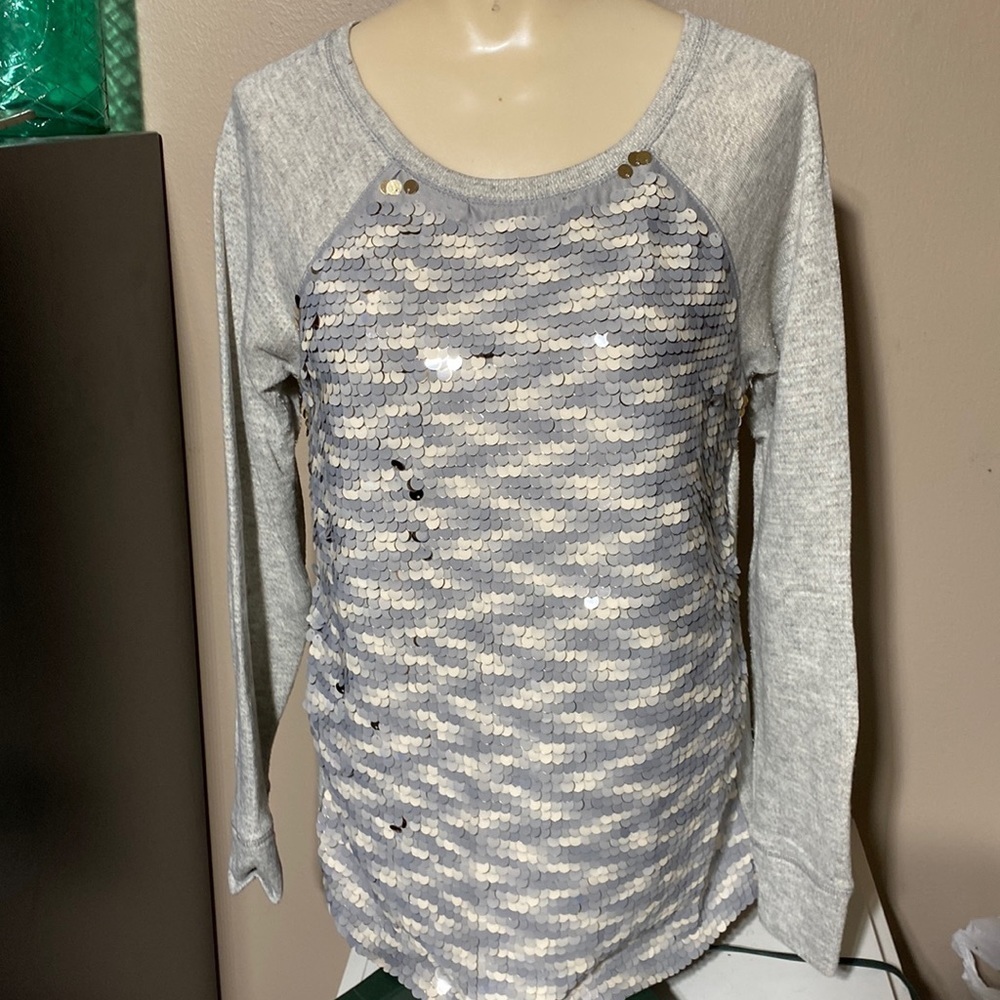 Studio y long sleeve sweater​​​